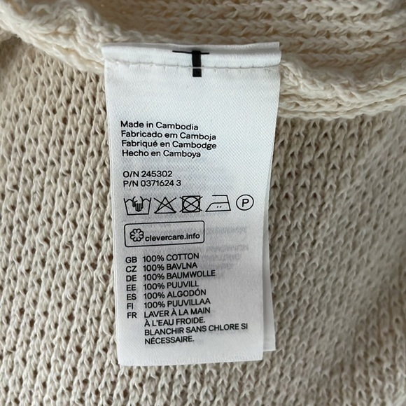 H&M Coachella crochet open poncho - Picture 3 of 3
